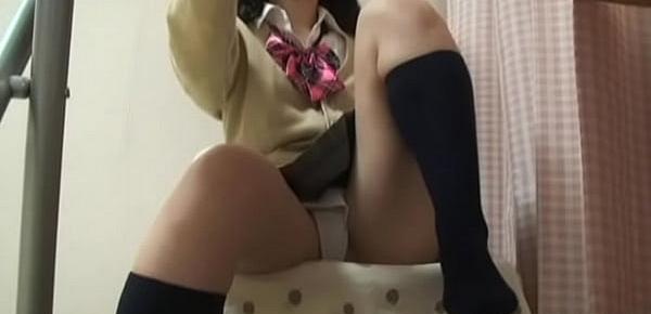  Yurina Ayashiro Upskirt